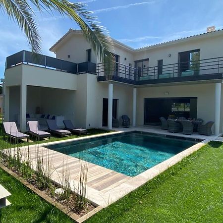 La Villa Des Trois Pins アンデルノ・レ・バン エクステリア 写真